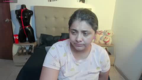 TiffanyAmazing online show from January 12, 1:05 pm