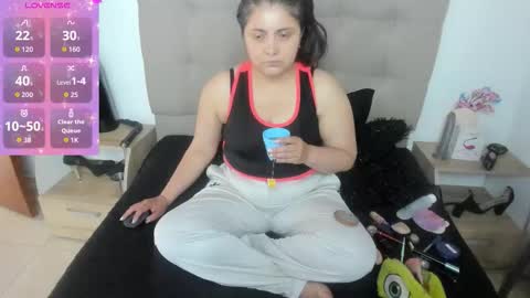 Snapshot of tiffanyamazing chatting on September 23, 12:36 pm TiffanyAmazing online show from September 23, 12:36 pm