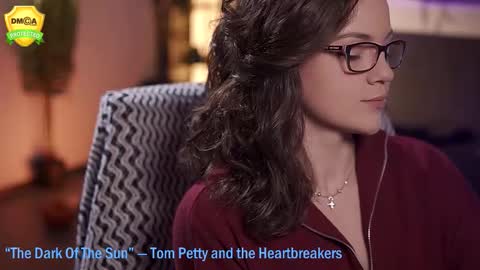 tiffanyriox online show from October 28, 1:55 am