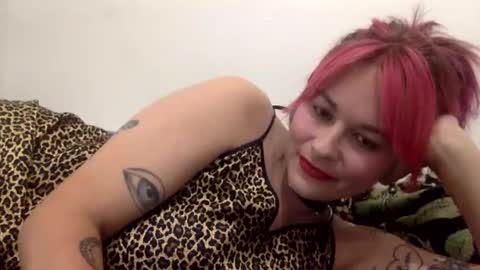 Tigerlily online show from September 27, 5:47 am