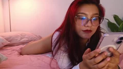 Tila Tequila online show from April 16, 6:07 pm