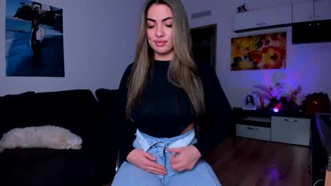 Andreea online show from March 10, 12:03 am