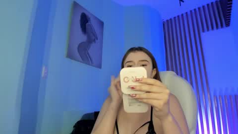 Snapshot of tinaajones_ chatting on October 13, 6:05 am Tina online show from October 13, 6:05 am