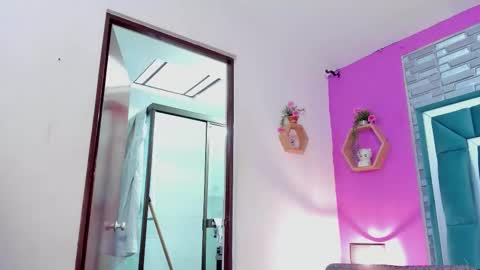 Tina online show from December 20, 8:13 pm