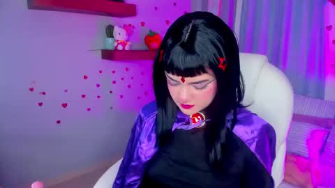 Emmy M online show from February 23, 3:01 pm