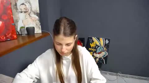 Snapshot of tiny_felicity chatting on September 15, 6:43 am Gloria online show from September 15, 6:43 am