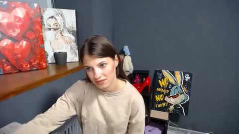 Snapshot of tiny_felicity chatting on September 30, 6:52 am Gloria online show from September 30, 6:52 am