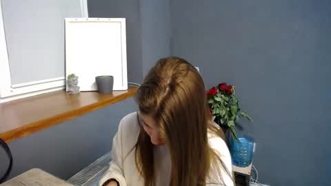 Snapshot of tiny_felicity chatting on February 28, 8:42 am Gloria online show from February 28, 8:42 am