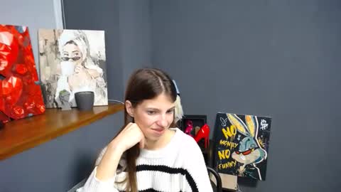 Snapshot of tiny_felicity chatting on October 16, 8:50 am Gloria online show from October 16, 8:50 am