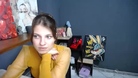 Snapshot of tiny_felicity chatting on October 7, 8:08 am Gloria online show from October 7, 8:08 am