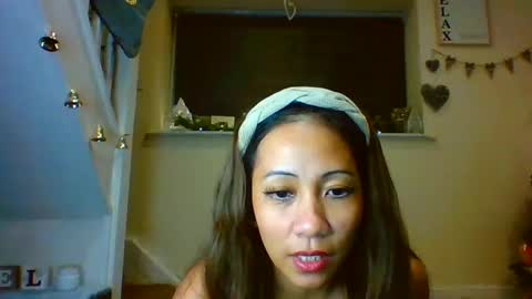 Tinyasian911718 sweetinyasian instagram online show from December 5, 5:06 pm