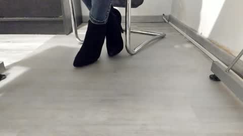 Anna online show from October 12, 2:36 am