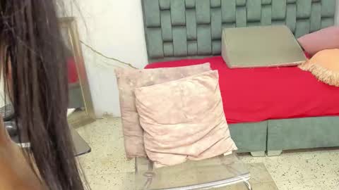 Tivizay online show from February 8, 4:00 pm