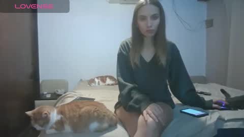 Flor online show from June 7, 4:52 am