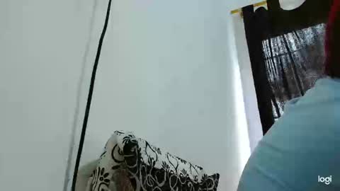 Snapshot of tomboyblue chatting on February 24, 3:42 pm Blue online show from February 24, 3:42 pm