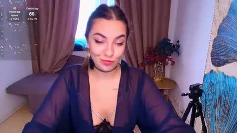 Victoria  online show from August 8, 2:41 am