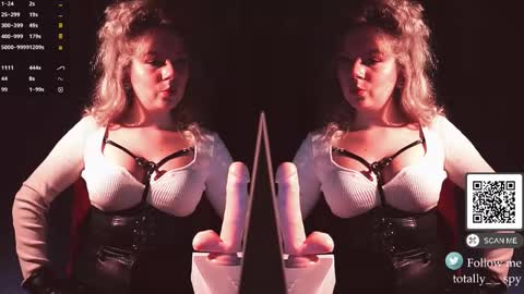 Madam Viktoria   Vacation in Portugal  2811 - 0412 online show from February 6, 10:29 am