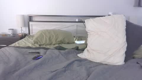 Allie online show from December 3, 3:25 pm