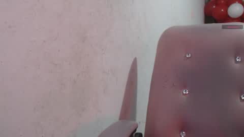 toxca69 online show from January 11, 5:12 am