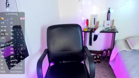 tracy online show from October 8, 9:08 pm