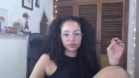 Emily online show from January 28, 3:35 pm