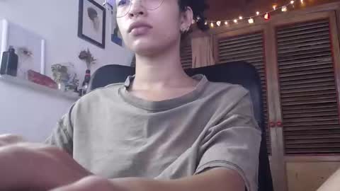 Emily online show from January 29, 3:37 pm