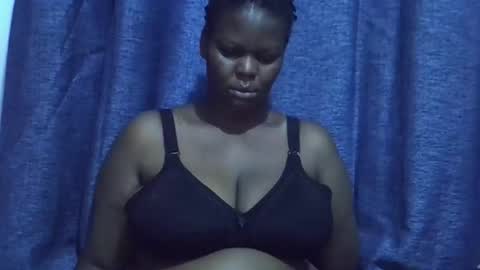 trendybootie online show from April 19, 12:54 am