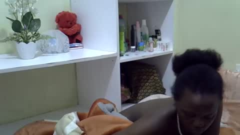 tendybooty online show from September 22, 3:05 am