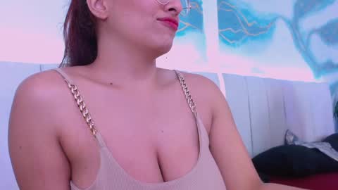 Snapshot of triana_crimson chatting on September 20, 11:58 pm triana_crimson online show from September 20, 11:58 pm