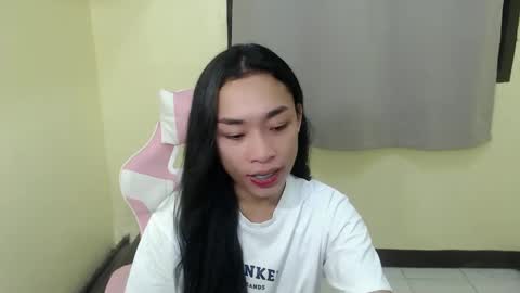 Snapshot of tricia_slut chatting on March 1, 5:16 pm tricia_slut online show from March 1, 5:16 pm