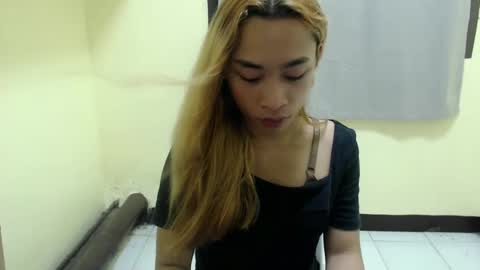 Snapshot of tricia_slut chatting on February 19, 5:38 pm tricia_slut online show from February 19, 5:38 pm