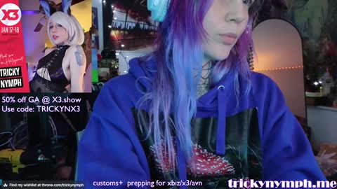 Snapshot of tricky_nymph chatting on January 4, 4:12 am Cassie online show from January 4, 4:12 am