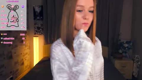 Bubbles online show from October 25, 7:54 pm