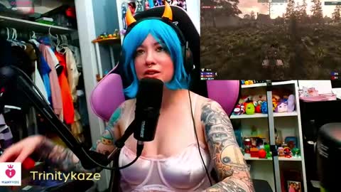 Trin Kat pet online show from April 14, 5:24 pm