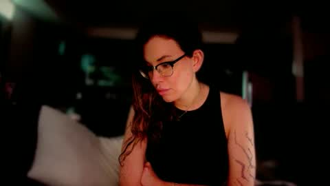 MadisonMontgomery online show from November 3, 2:10 pm