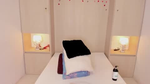 TRISHA online show from January 17, 4:20 am