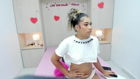 TRISHA online show from February 25, 4:03 am