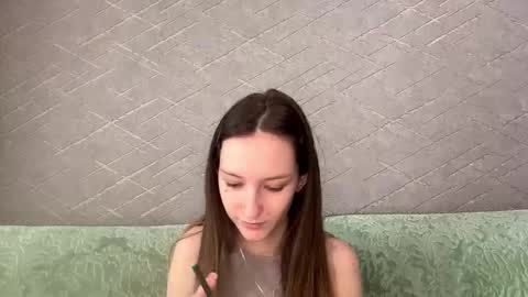 Hello Viola here   Help me to make 50 thumbs up 333 online show from March 6, 12:44 pm