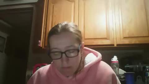 TruckersWifeToBe online show from December 3, 5:32 am