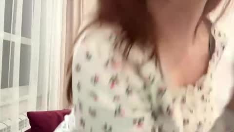 Vikki online show from May 20, 9:01 pm