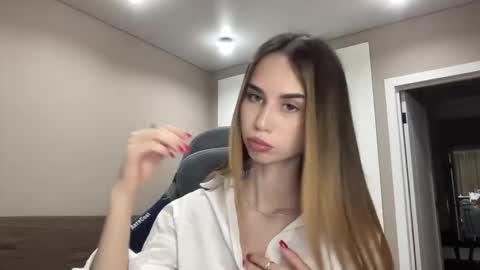 tryme_muse online show from November 28, 4:32 pm