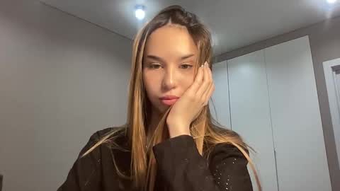 tryme_muse online show from January 17, 5:31 pm