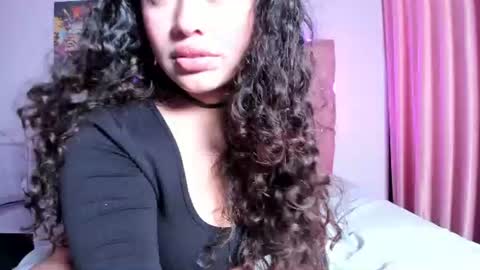 Curlina online show from July 3, 12:33 pm