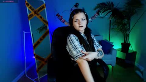 Snapshot of twilightwalk chatting on October 29, 9:28 pm Melanie online show from October 29, 9:28 pm