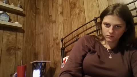 Snapshot of twizzler_twizzle chatting on October 23, 12:49 am twizzler_twizzle online show from October 23, 12:49 am
