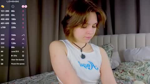 Polly online show from October 12, 3:14 pm