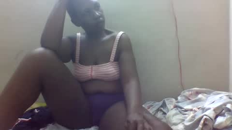 ugandan_quin online show from January 17, 6:33 pm
