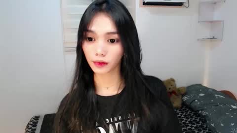 Snapshot of ughliah chatting on October 6, 1:39 pm urbbgirl alliah online show from October 6, 1:39 pm