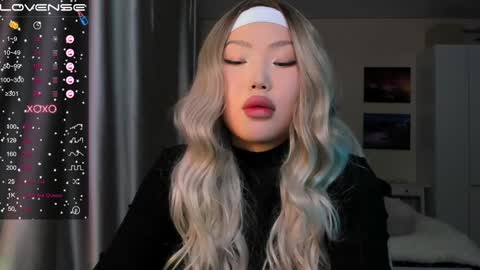 uko sa online show from December 20, 12:49 pm