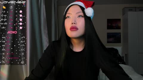 uko sa online show from December 25, 3:28 pm